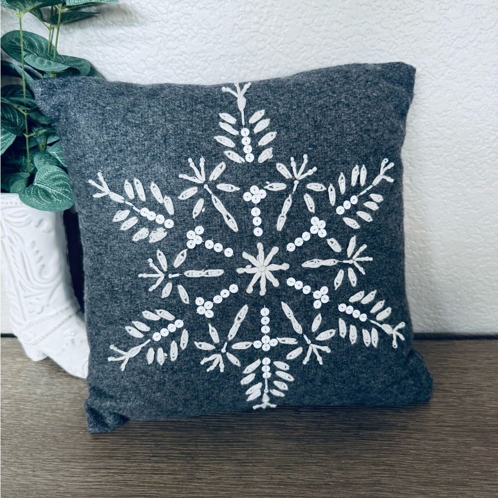 Pier 1 Gray Snowflake Beaded Winter Holiday Throw Pillow